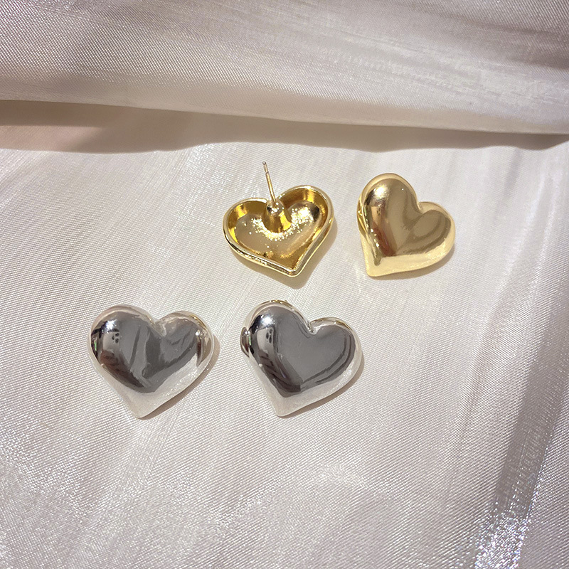 2 paia di orecchini a bottone con cuore d'amore delicato per le donne, orecchini a bottone in metallo liscio, moda minimalista, ragazza, matrimonio, gioielli per l'orecchio da sposa