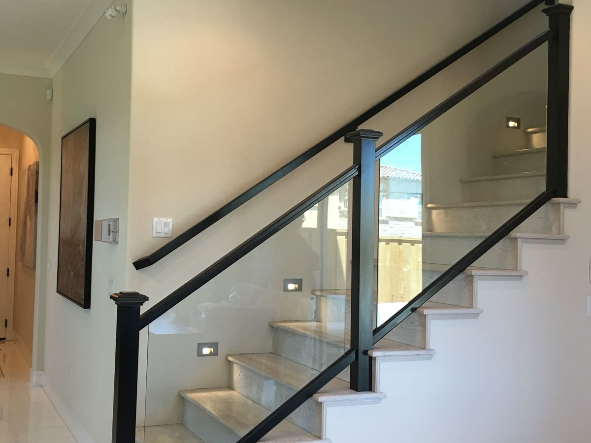 Deck Balustrades Office Mall Staircase Handrail for Building Hotel Terrace Stainless Steel Railing Balcony Handrails Balustrade