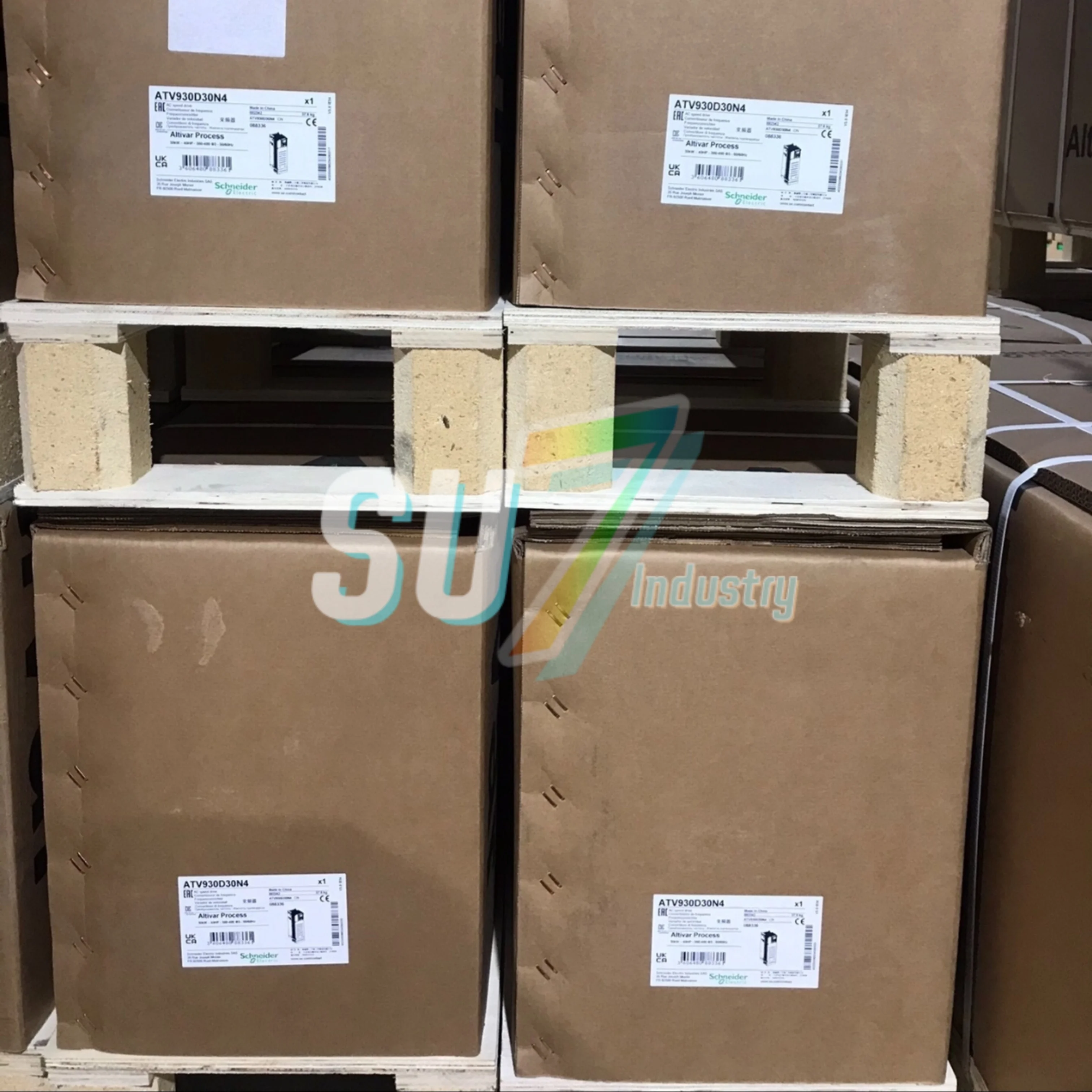 ATV630D75N4 ATV930D30N4 周波数コンバータ 倉庫に新入荷