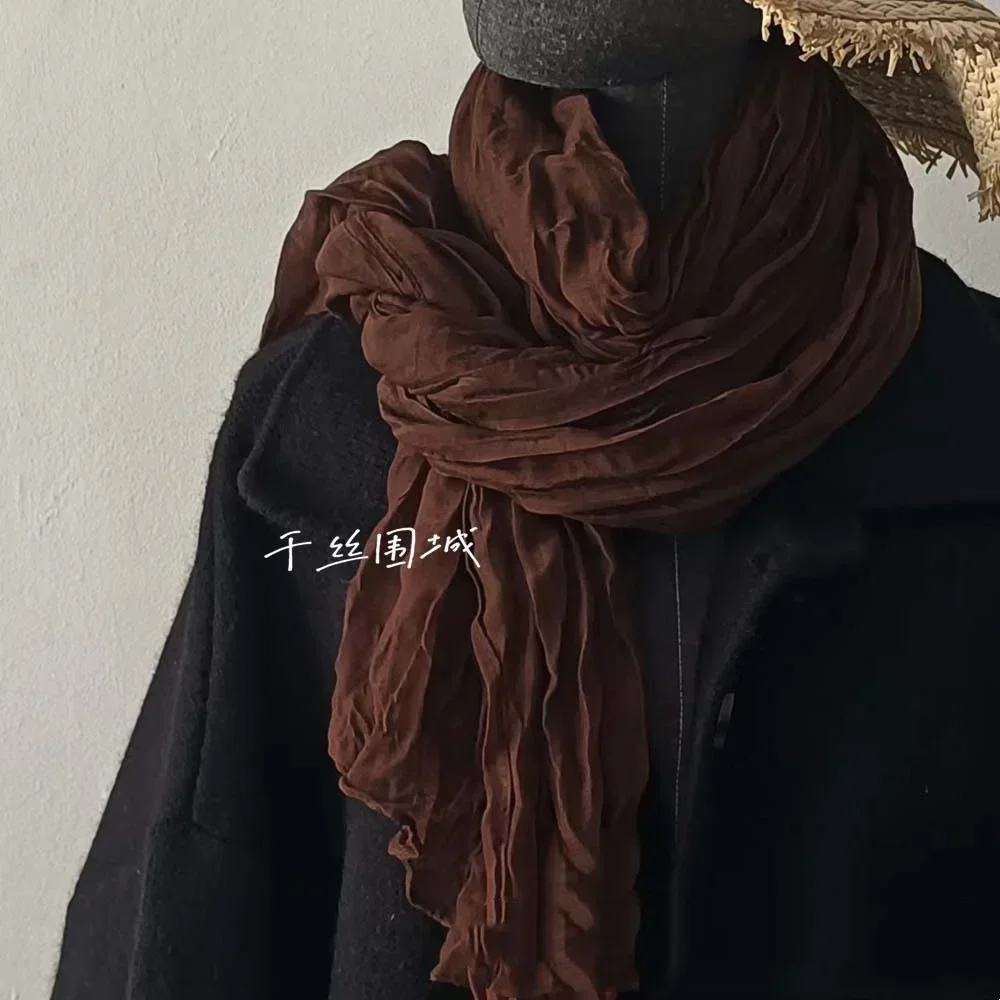 Bufanda de lino y algodón de Color liso Retro Otoño Invierno nuevo chal plisado verde Retro fino de tira larga seda cálida para hombres y mujeres