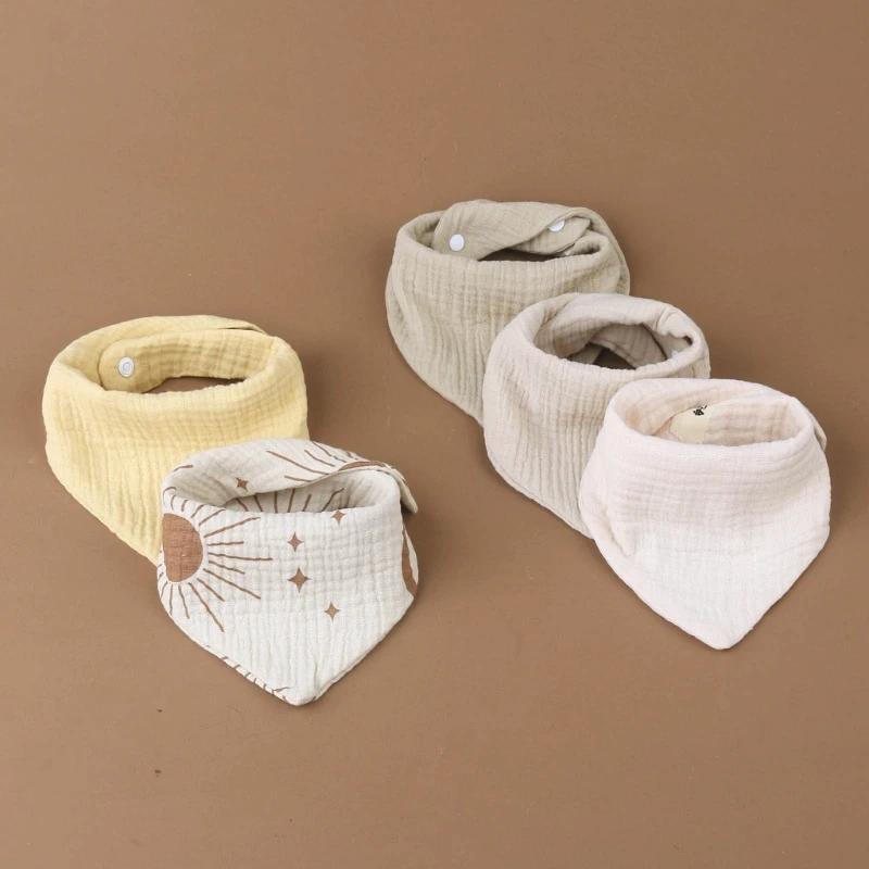 Babero de gasa de algodón para bebé, bufanda triangular ajustable, paños para eructar, toalla de Saliva, accesorios de alimentación, 4 piezas, nuevos diseños