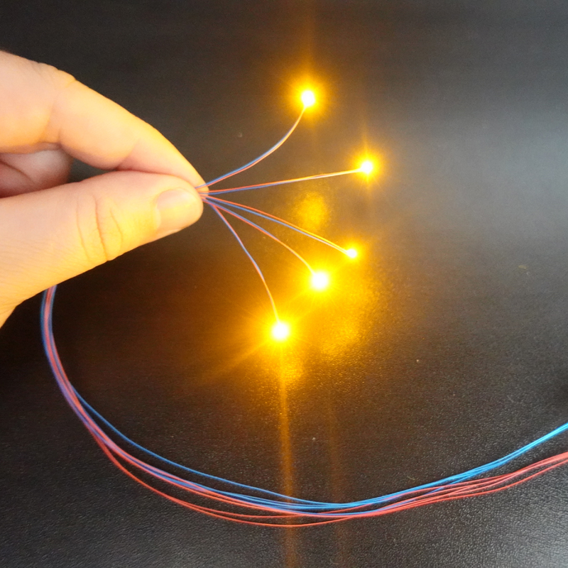 5 Stück blinkende LED SMD 0805 Blink Led 3V Modelleisenbahn vorgelötet Micro Railway Layout für Spielzeug Gundam Beleuchtung kostenlos 1 Batteriekasten
