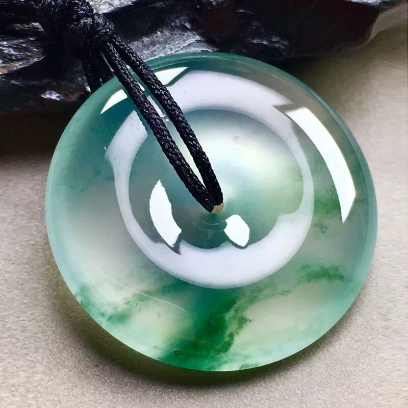 Peace Buckle Jade Pendant Myanmar Old Pit Jade Pendant Ice Jade Flower High-Quality Jade Pendant High-End Necklace Gift