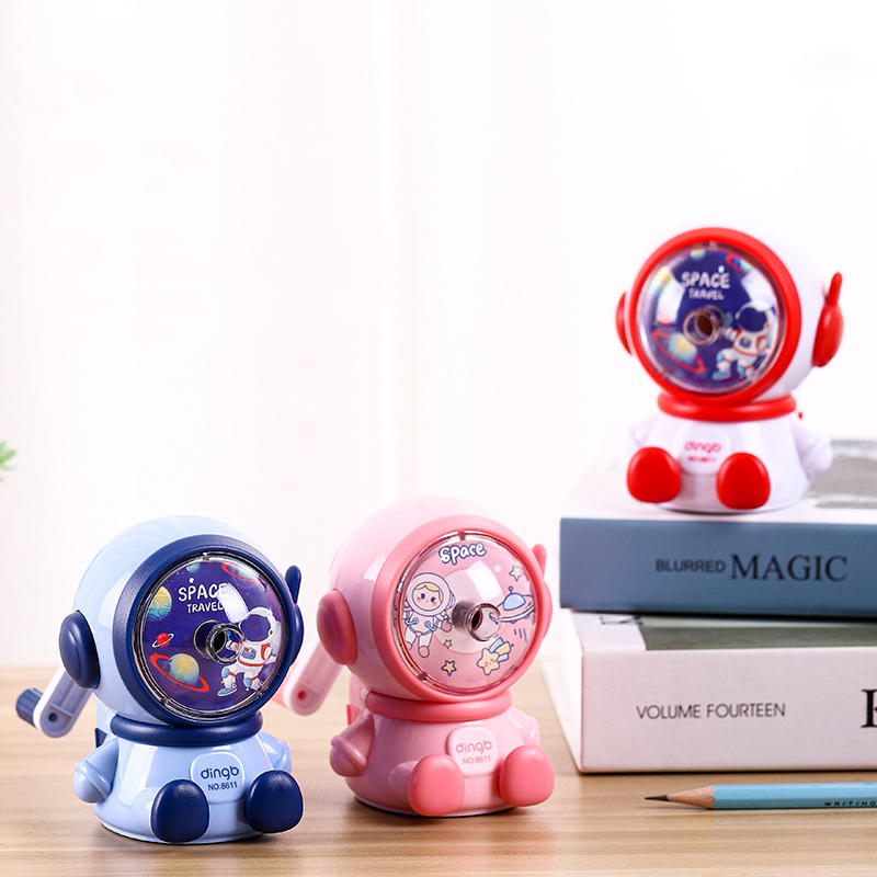 Astronaut Cartoon Pencil Sharpener Hand Manual Sharpener Kawaii School Supplies Cute Stationery Back to School Students Gift