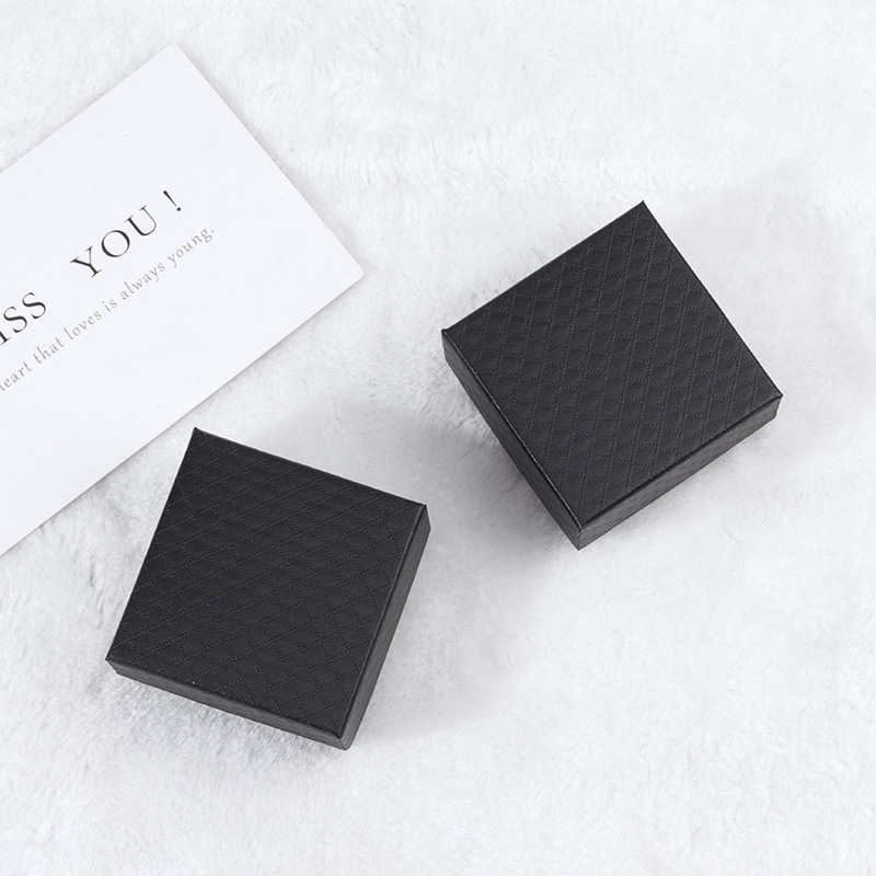 7*7 センチメートル黒色正方形チェック柄ジュエリーボックス女性のためのネックレスブレスレットネックレスイヤリングリングプレミアム梱包 Freinds ギフトボックス