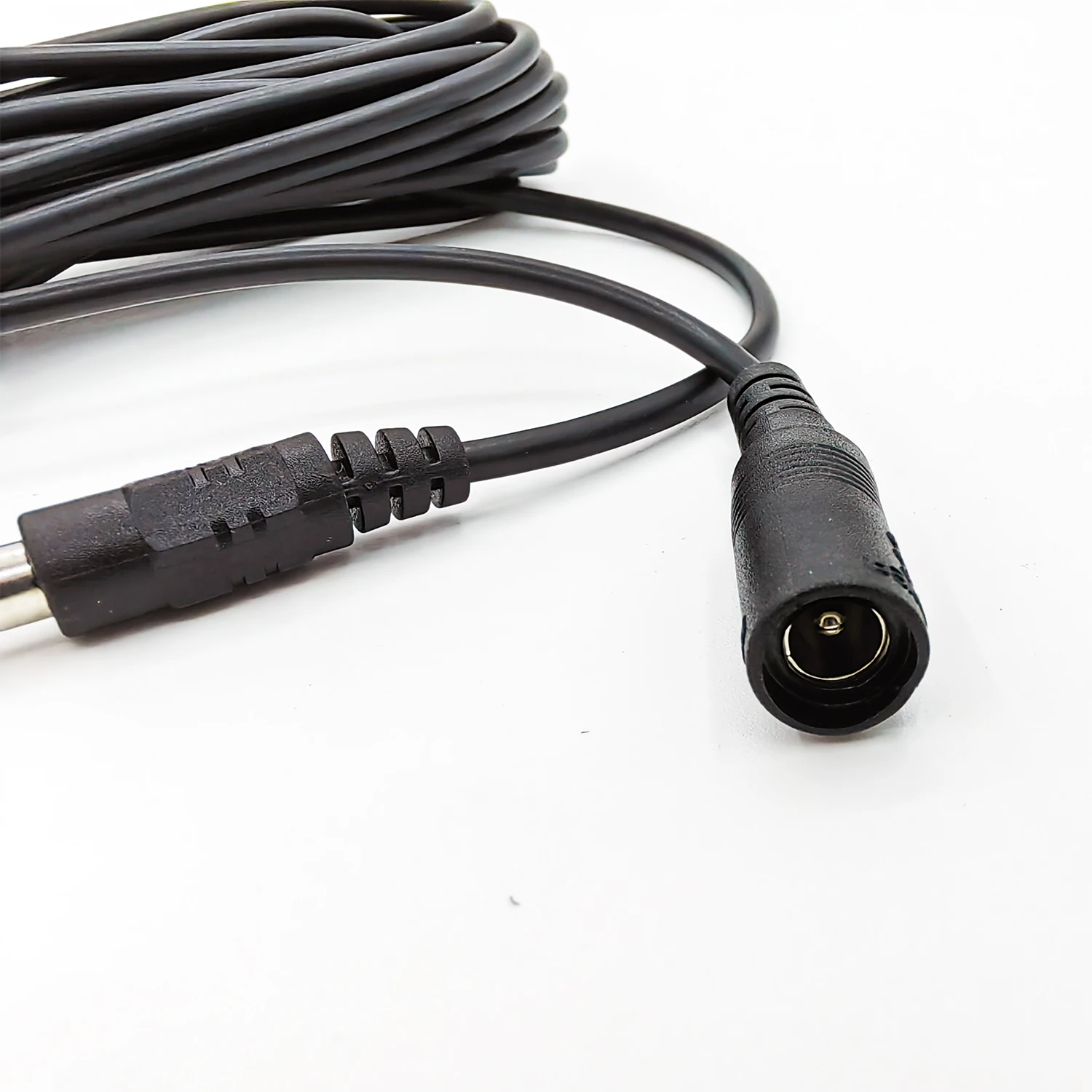 Przedłużacz kabla zasilającego 5M 10M DC12V 5,5 mm * 2,1 mm Złącze męskie do żeńskiego do lampy LED Kamera bezpieczeństwa CCTV Czarny kabel zasilający