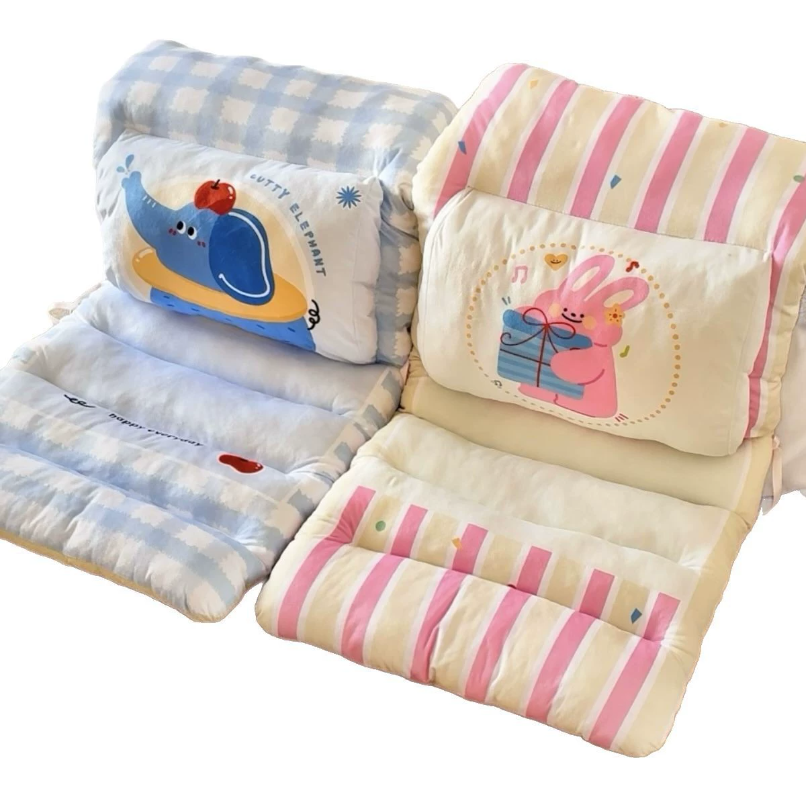 Respaldo de asiento de tela mezclada con estampado de dibujos animados