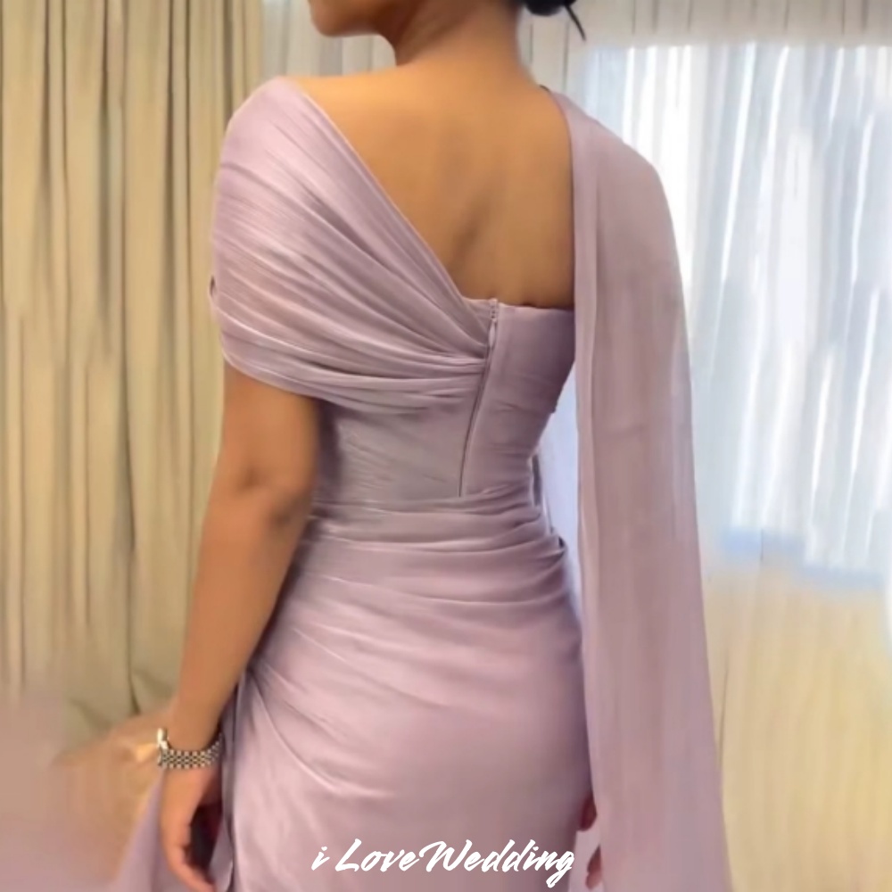 Paarse één-schouder galajurken 2025, satijnen geplooide zeemeermin, open rugrits, bruiloftsjurk, slank, minimalistisch, op maat