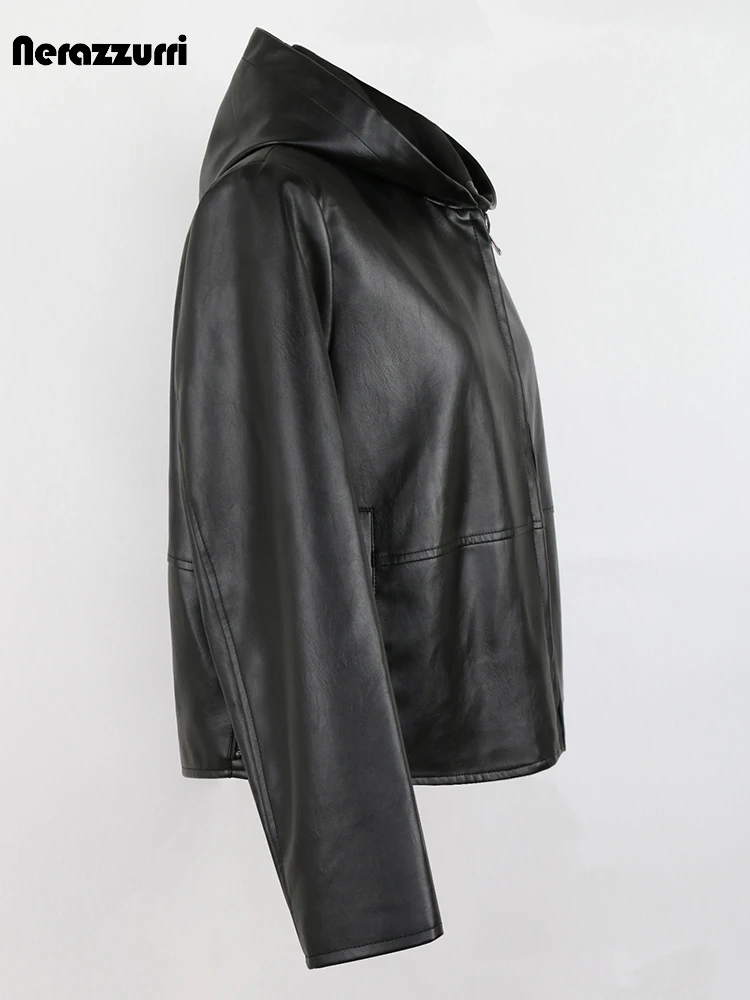 Nerazzurri Frühling Herbst Schwarz Kurze Weiche Licht Pu Leder Jacke Frauen mit Kapuze Zipper Wasserdicht Casual Regenmantel Kleidung 2022