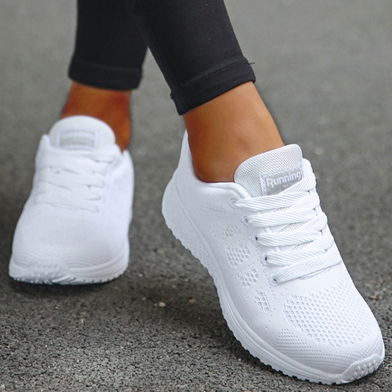 Zapatillas nuevas para mujer, zapatillas transpirables a la moda, zapatillas de deporte de talla grande para mujer, zapatos de tela de malla con cordones para mujer, calzado femenino