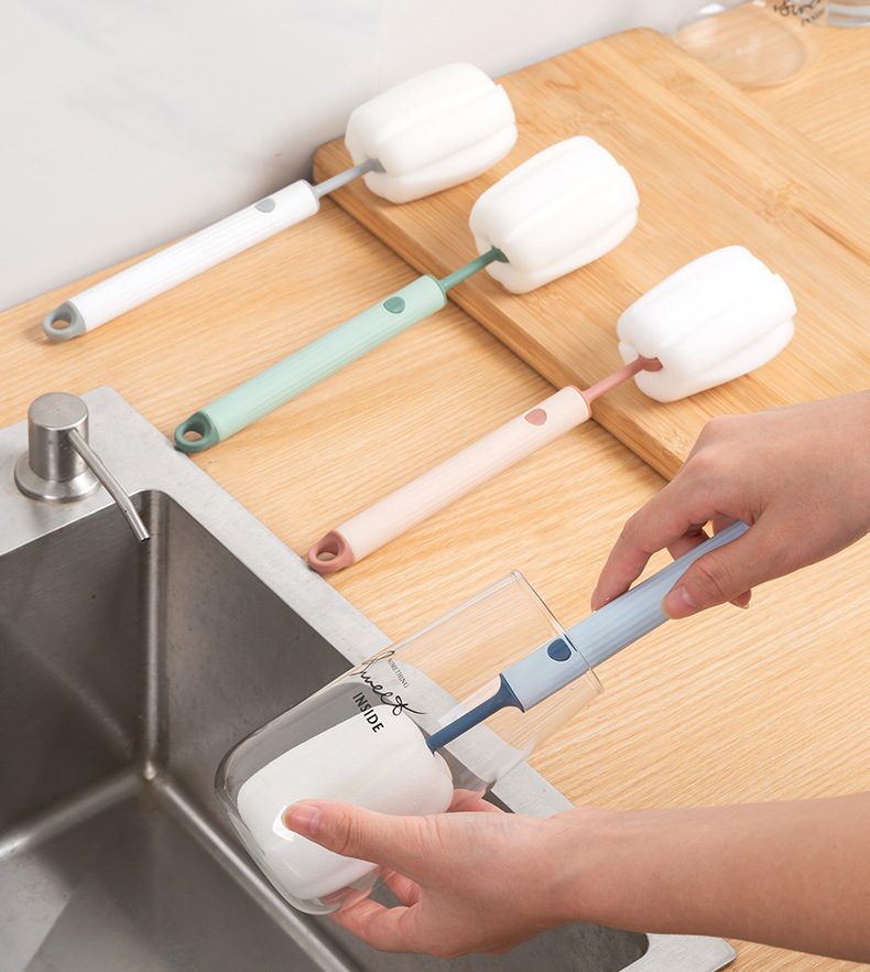 Nieuwe bekerborstel in Scandinavische stijl Sponsbekerborstel met lange steel Afneembare en vervangbare kop Babyfles en thermosbeker Schone borstel