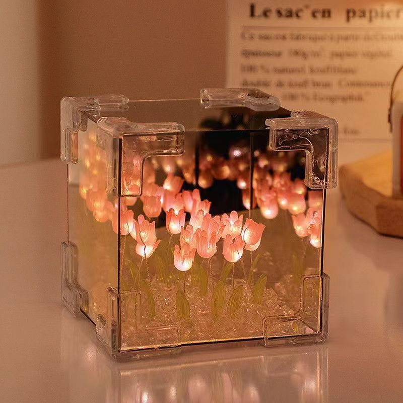 ดอกไม้ Sea Magic Cube TULIP 3D Night Light 12 ซม.ทําด้วยมือวัสดุสร้างสรรค์แพคเกจตกแต่งของขวัญสําหรับแฟนและเพื่อนที่ดีที่สุด