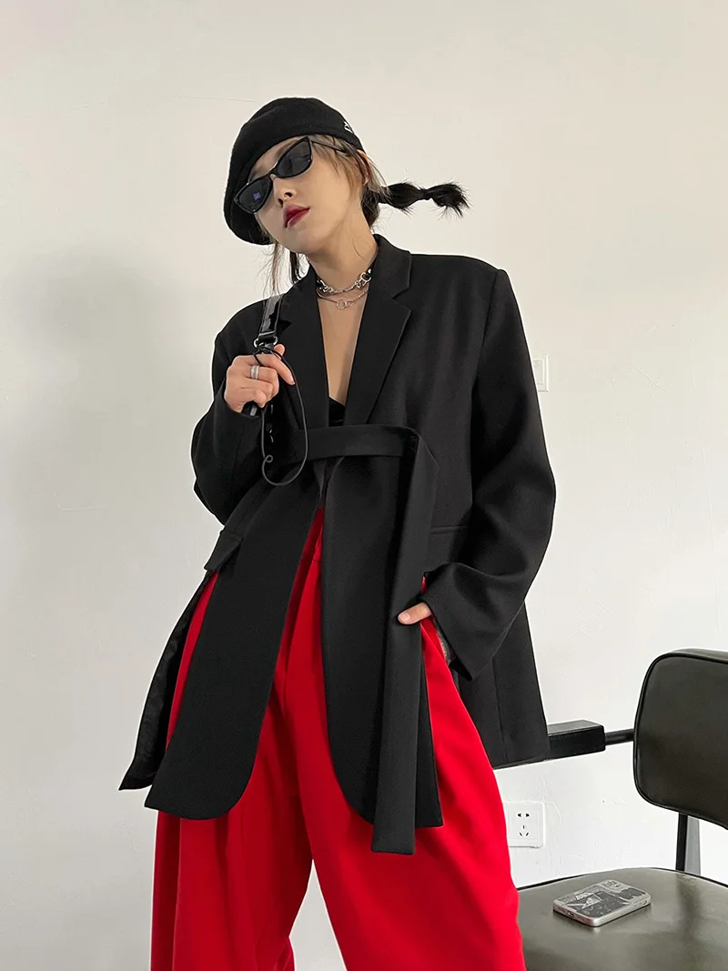 Blazers estilo rua feminino, design criativo, cintura com cinto, estilo europeu e americano com bainha dividida, nova chegada, 2024