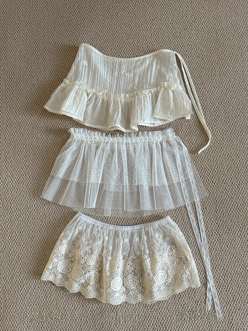 Inverno 2025 Nova Saia  Fena de Cor Pura com Cinto de Renda em Malha Estilo Coreano Doce Curta para Viagem Cintura Al...