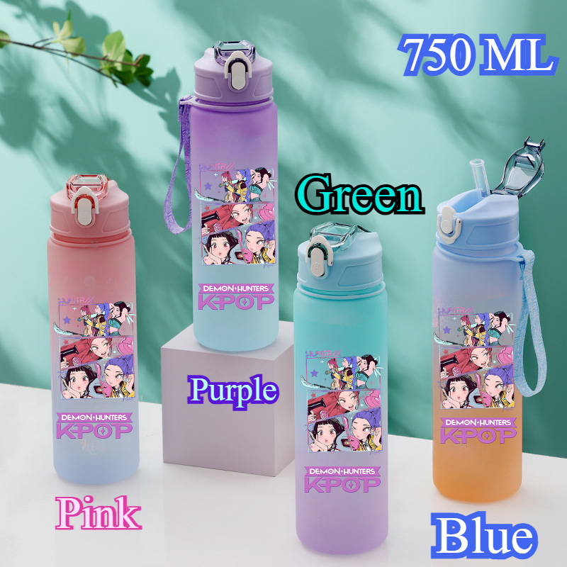 750 ml Kpop Demon Hunters Wasserflasche K Pop Warriors HUNTRX Rumi Mira Zoey K-Pop Trinkbecher Saja Boy Tassen Huntrix Gourde Wraps