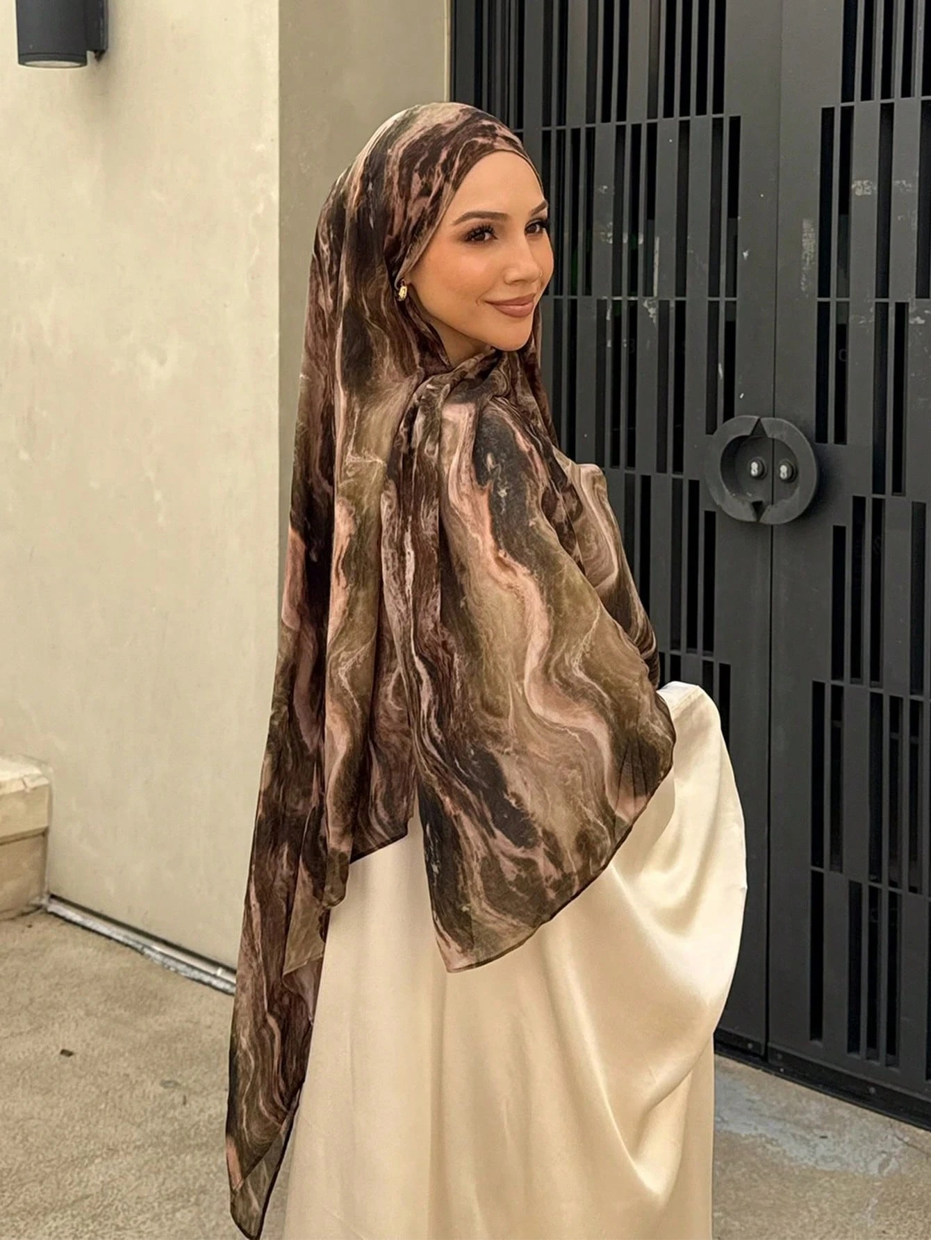 Neues Design, bedruckte Hijabs, Premium-Aquarell-Damen-Kopftuch, weicher Schal, geeignet für den täglichen Gebrauch, Abaya-Accessoires, Damenschleier