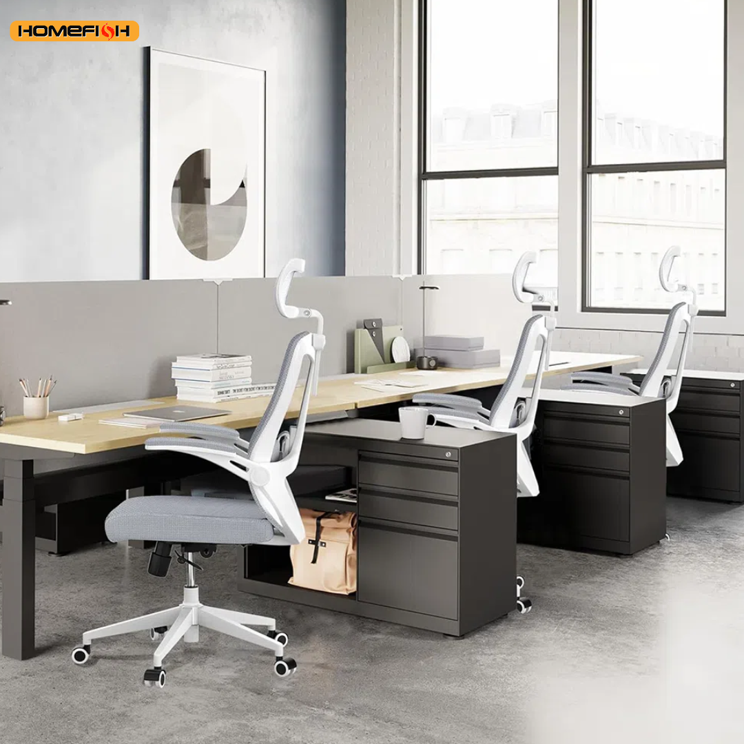 Computer Desk Chair 330.7lb Load Capacity 90 Degree Rotating Armrests Breathable  Chair with 5 Wheels for Home
