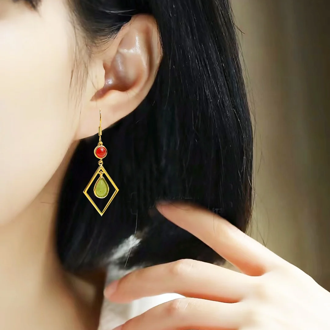 ต่างหูหยก Hetian ต่างหูเม็ดเดี่ยวแจสเปอร์หินธรรมชาติเครื่องประดับตะขอเกี่ยวหูแฟชั่นเครื่องประดับขั้นสูงสำหรับผู้หญิง