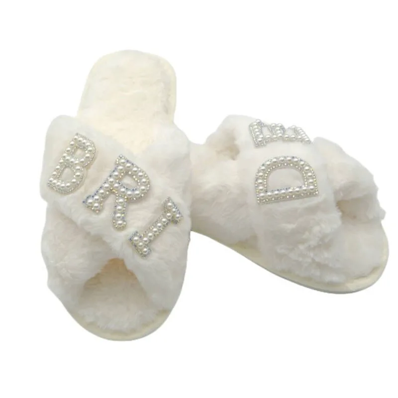 Zapatillas de felpa para novia/WIFEY, zapatos de ducha para luna de miel, regalos creativos románticos para dama de honor, suministros de boda, accesorios para fotos de boda