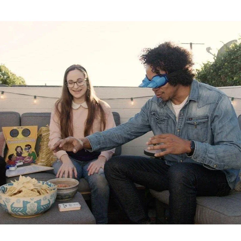 逆さまチャレンジ メガネ ゲーム 逆さまゴーグルで完全な楽しいチャレンジ 大人 子供 対象年齢 7 歳 + キッズ ギフト