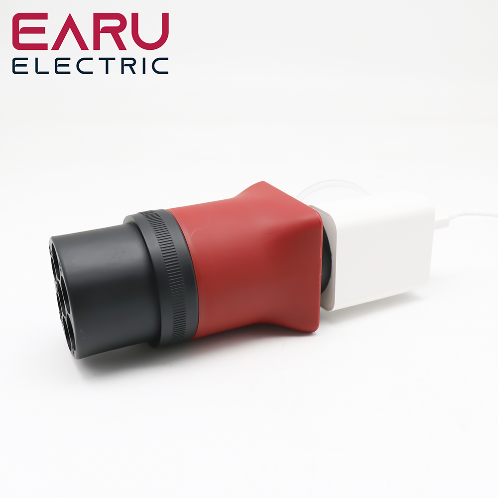 Portable EV Charging Adapter 220V Type 2 Male Plug to Schuko Socket Converter for EV Charger
