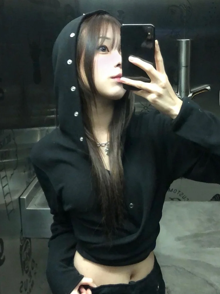 レトロフード付きベースシャツ女性の長袖アメリカンスタイルスリムフィット Tシャツ春の新スタイル砂漠風コットントップ