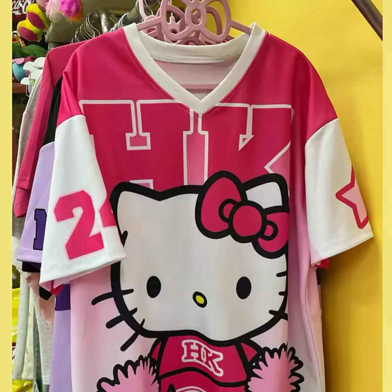 2025MINISO Neue Sanrio Hello Kitty Sportswear Jungen und Mädchen, lockeres, lässiges, leichtes, atmungsaktives, modisches Kurzarm-T-Shirt