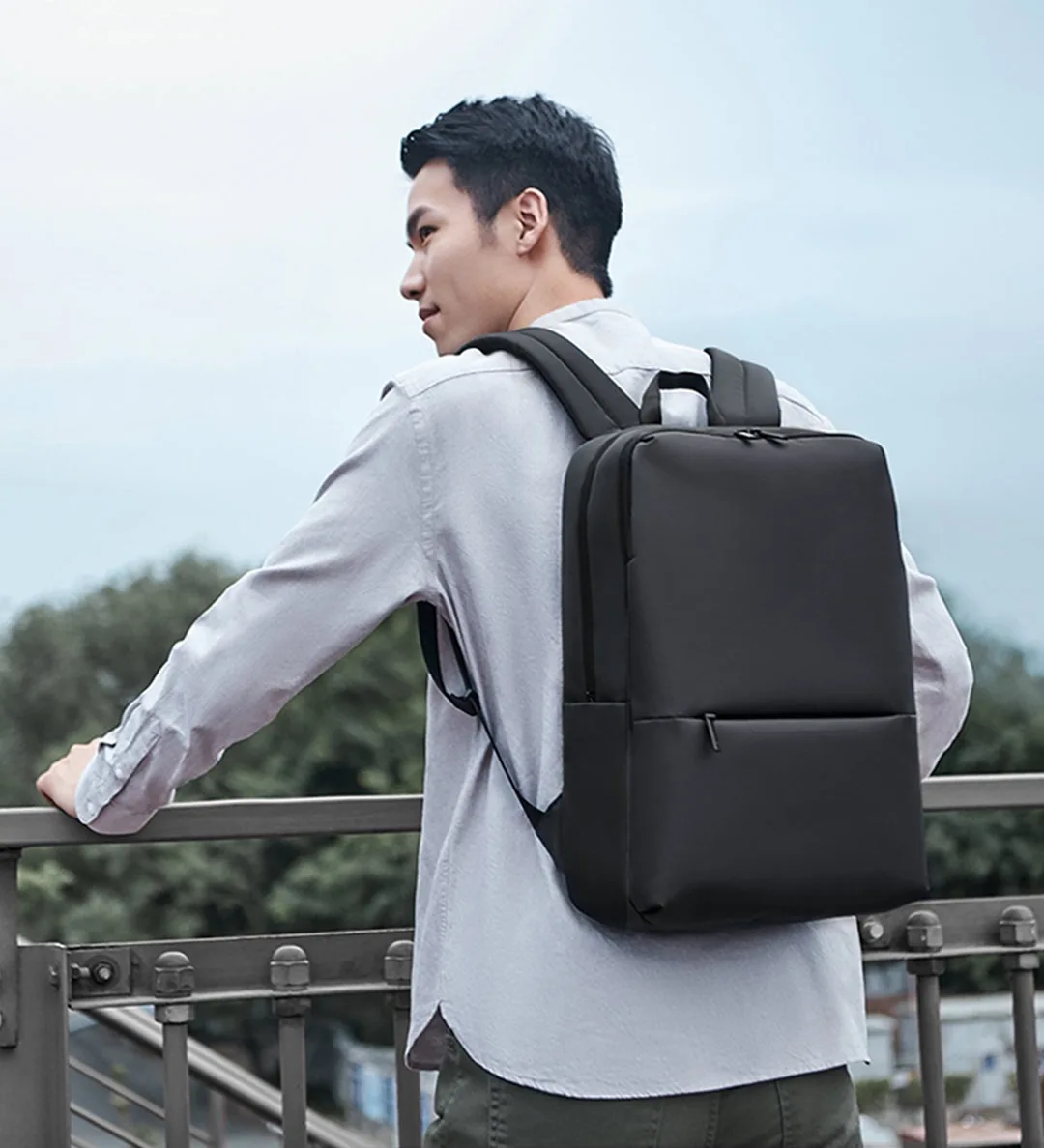 Xiaomi Classic Business Backpack 2 กระเป๋าแล็ปท็อปแฟชั่นสําหรับผู้ชายและผู้หญิงเดินทางกระเป๋าเป้สะพายหลังความจุขนาดใหญ่