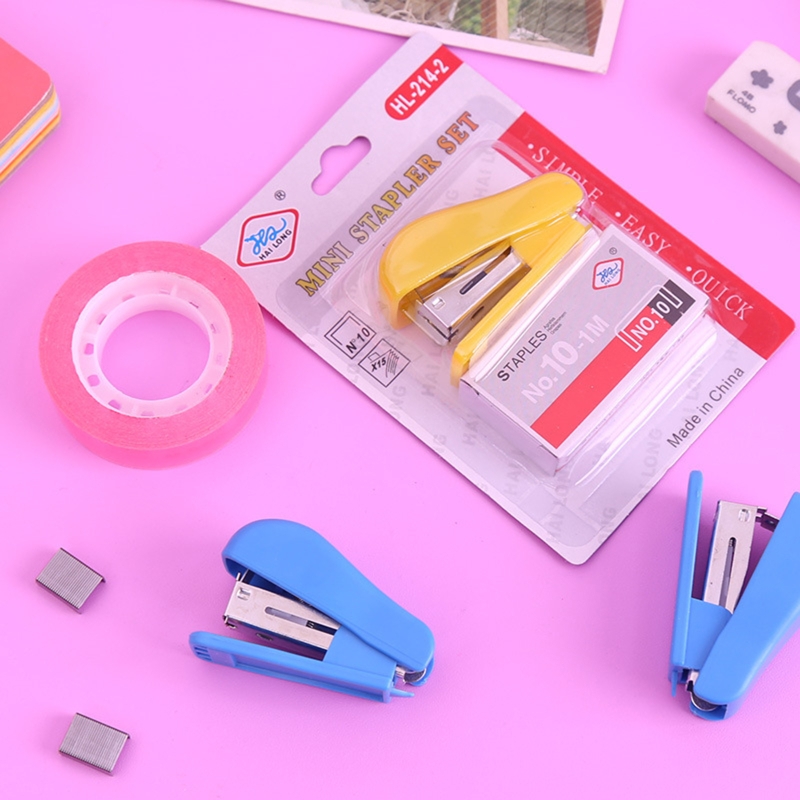Mini Stapler Kit Portable Stapler Kawaii Office Supplies Accessories for Kids Students Built-in Staple Pins Remover
