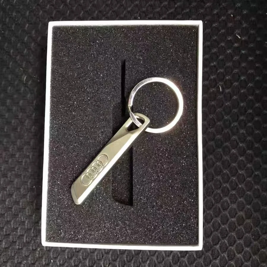 LLavero de aleación de Zinc, llavero de coche, accesorios para AUDI A5 A6 C5 C6 C7 A4 B5 B6 B7 B8 B9 A7 A8 Q7 Q5 Q3 A3 RS TT