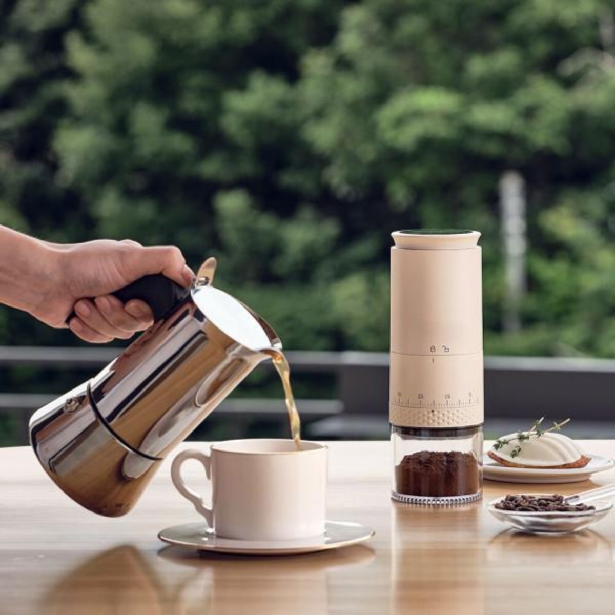 1500mAh Electric Coffee Grinder Externally Adjustable Coffee Burr Grinder Bean Grinding Machine Type-C Charging Coffee Maker