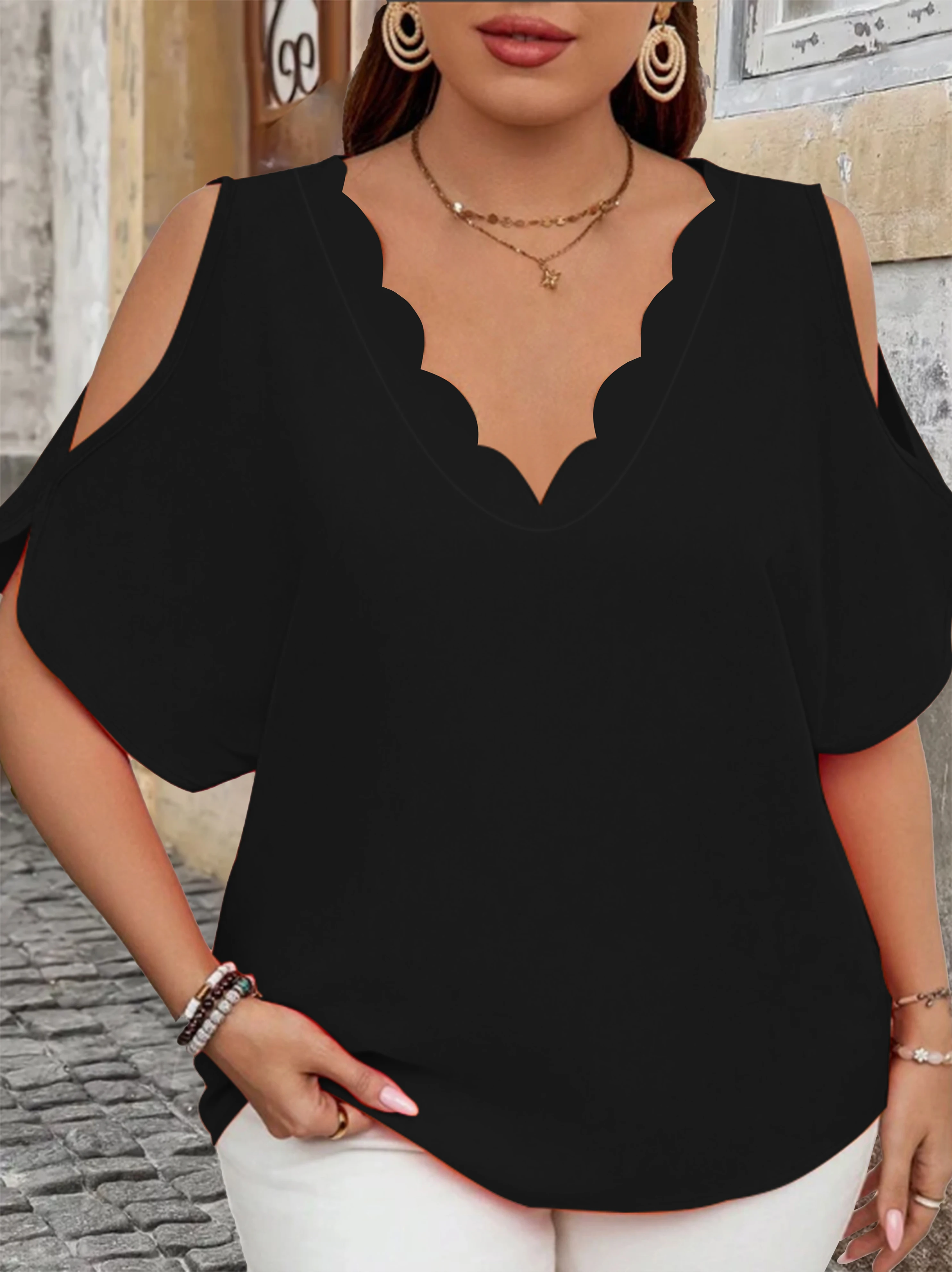 Elegant off-shoulder golvend T-shirt met V-hals - effen kleur grote maten damesblouse, mode-casual zomertop met korte mouwen