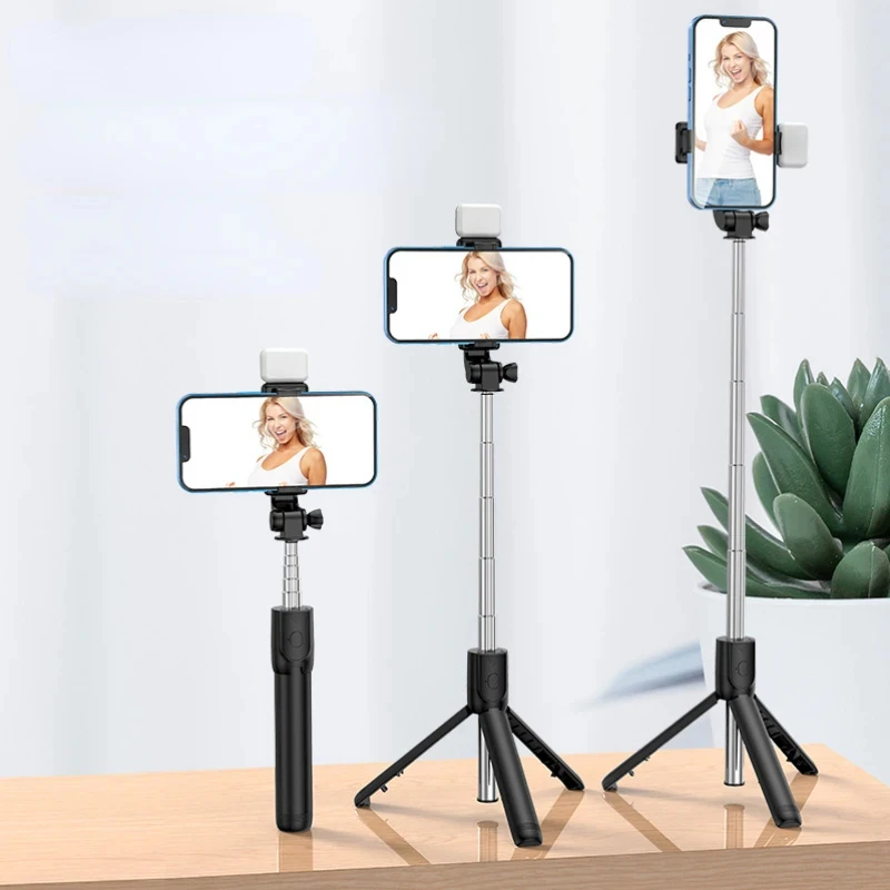 Mini selfie stick wireless Bluetooth con treppiede monopiede otturatore remoto con luce di riempimento per supporto per telefono iPhone Samsung Xiaomi