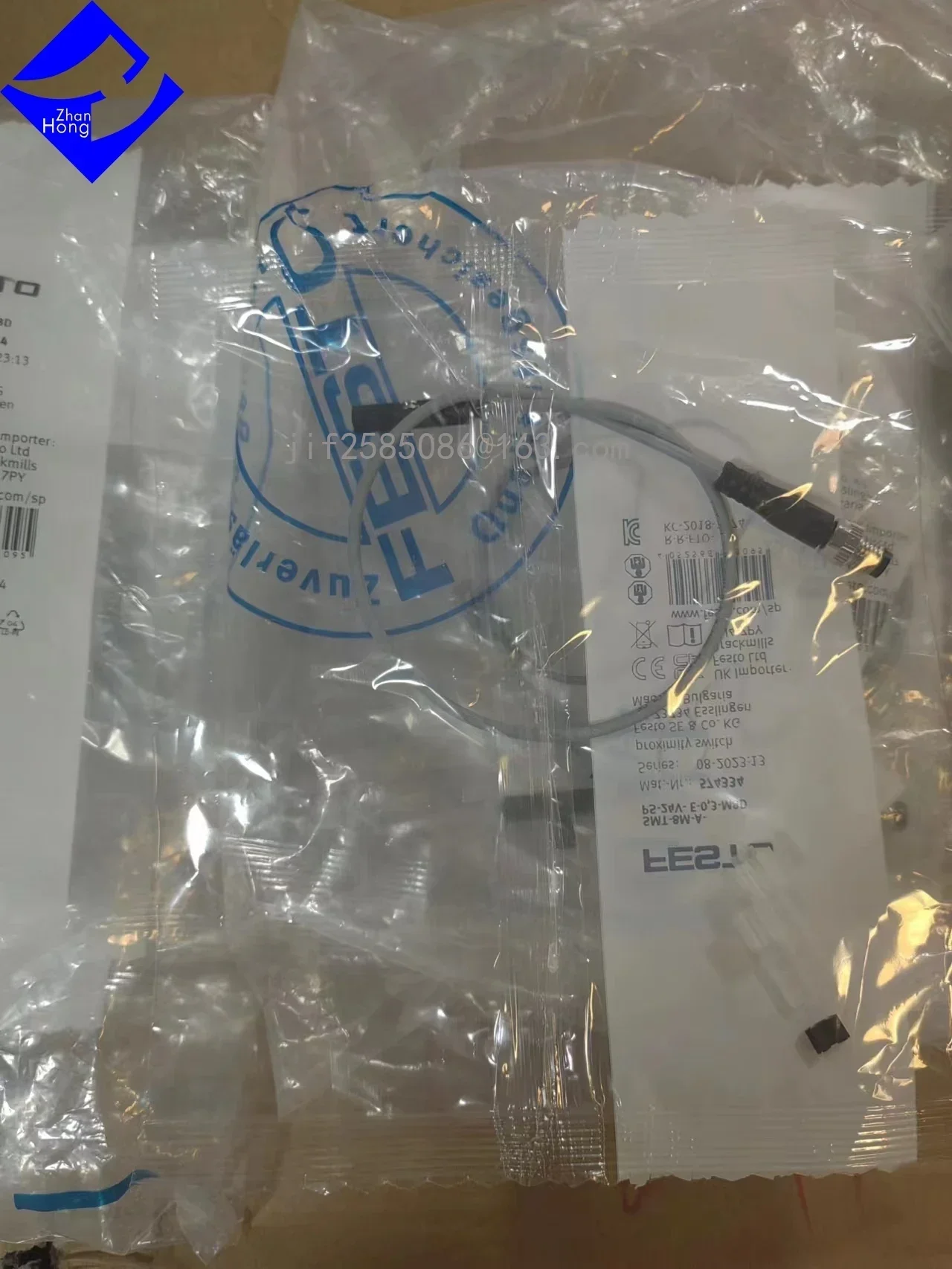 ของแท้ราคาพิเศษจํากัดเวลา 574334   SMT-8M-A-PS-24V-E-0,3-M8D Proximity Sensor แบรนด์เดิมใหม่ในสต็อก