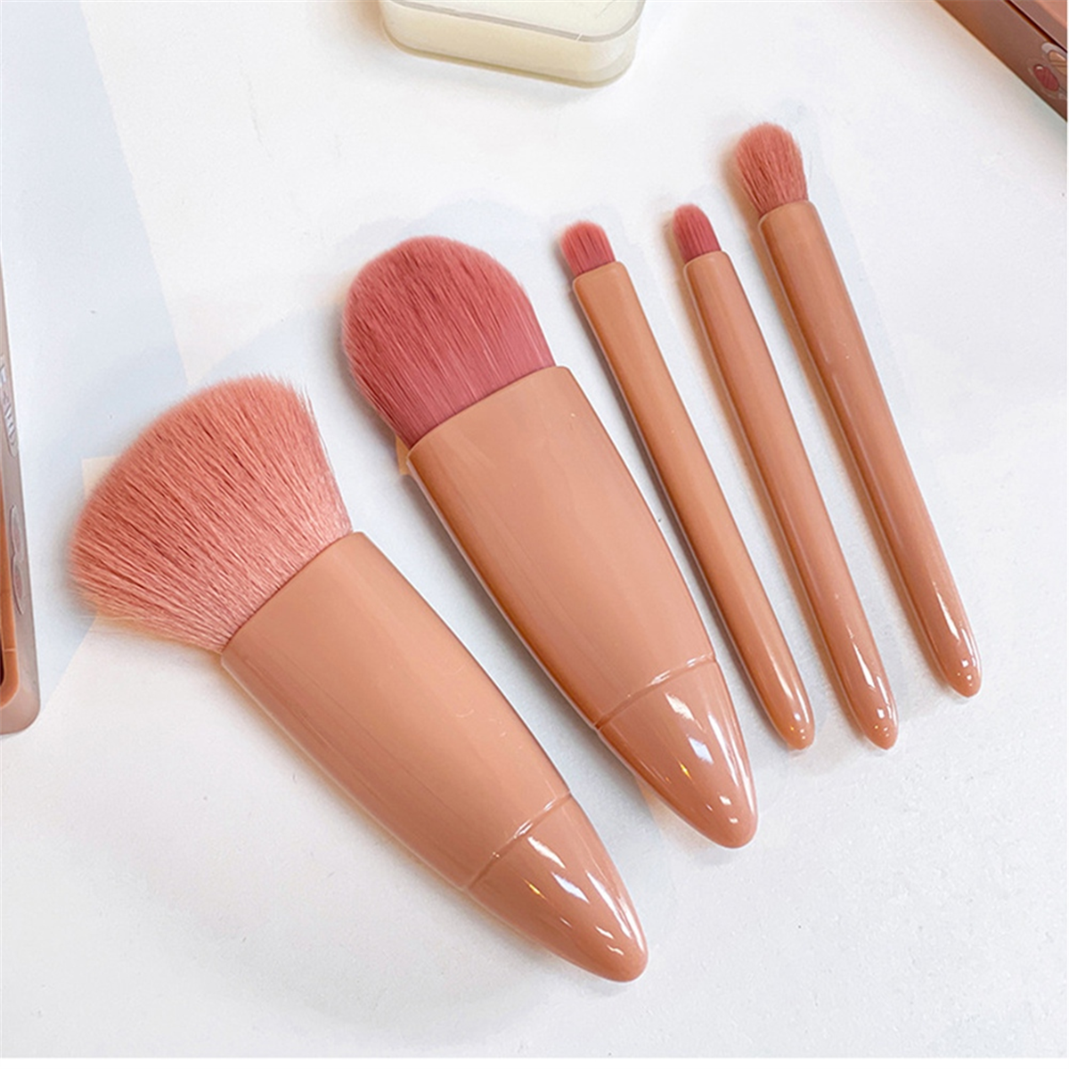 A71P Draagbare make-upborstelset voor cosmetica Foundation Blush Poeder Oogschaduw Blending Make-upborstel Beauty Tool