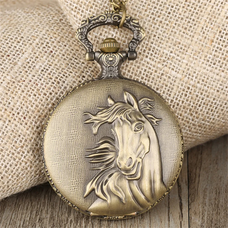 New hot vintage vintage horse pattern quartz large necklace pocket watch digital face dial cheap gift