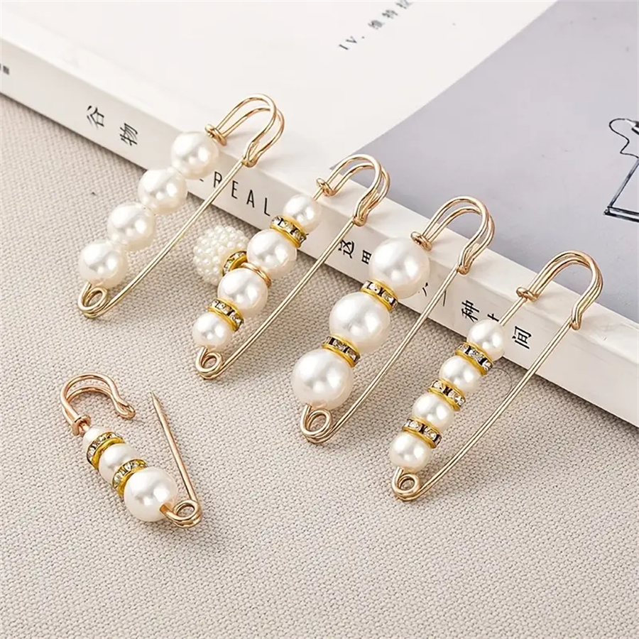 Ainameisi - レディース メタル漏れ防止ブローチ 韓国ファッション 8 点セット フリップ衣類コルセットブローチ DIY アクセサリー