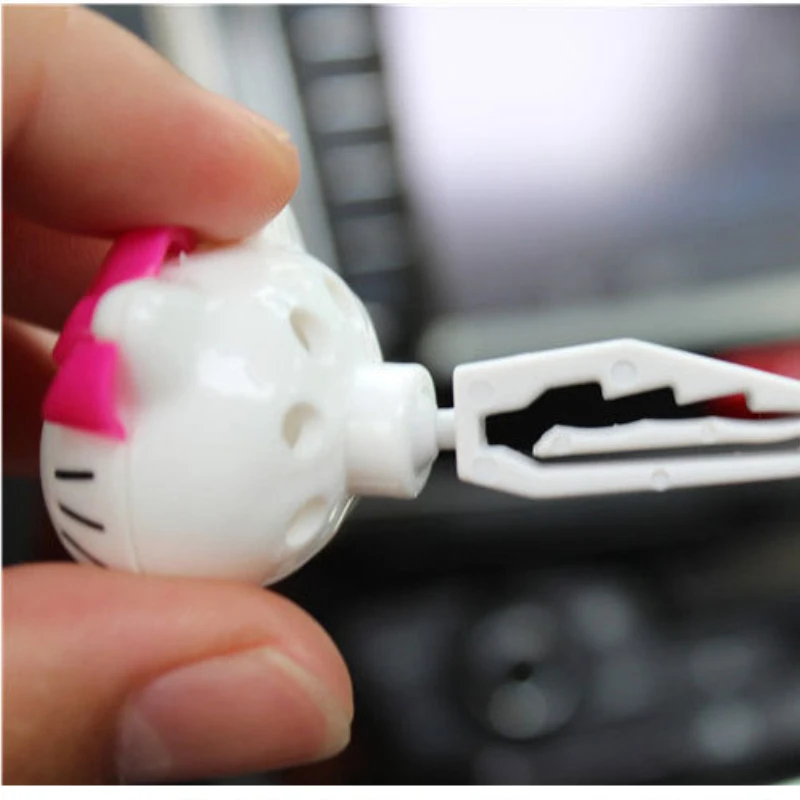 Hello Kitty Máy Lọc Không Khí Sáng Tạo Dễ Thương Không Khí Thông Hơi Ổ Cắm Xông Phòng Kẹp Kawaii Điều Hòa Không Khí Ổ Cắm Trang Trí