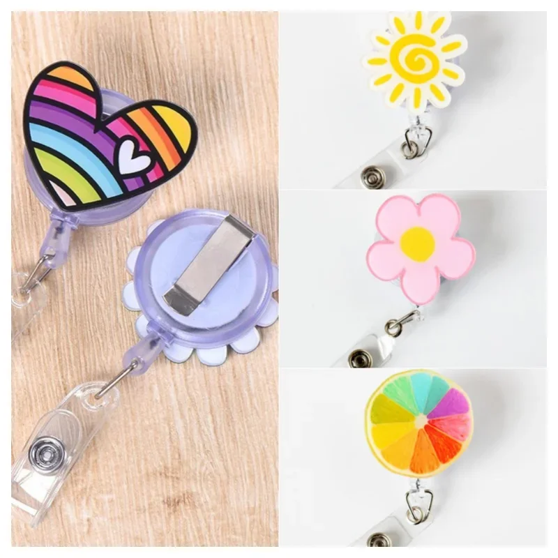 1PCS Fashion Pull Badge Nurse Cute Shell Flowers Name Badge Reel Clip Badge Holder Doctor School Student Office ID Card Clip