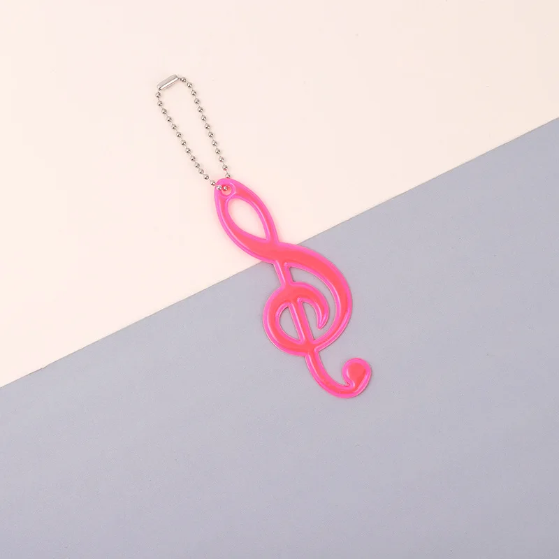 2Pcs Color Music Note PVC Reflective Pendant Kids Schoolbag Keychain Charm Night Running Cycling Luminous Warning Tag in Dark