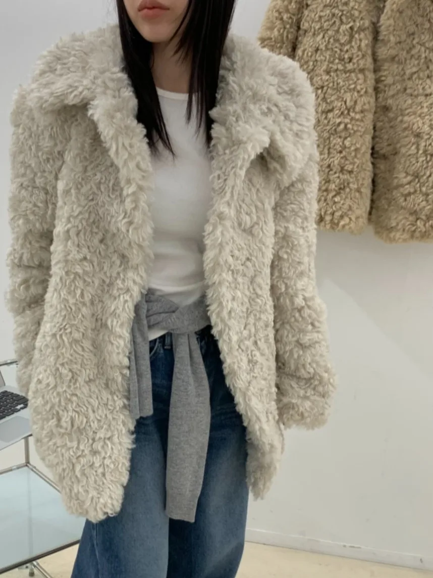 Casaco Quente de Estilo Coreano em Pelúcia Sintética com Forro de Aodão, Ideal para Primavera, Outono e Inverno, Ajuste Reg...