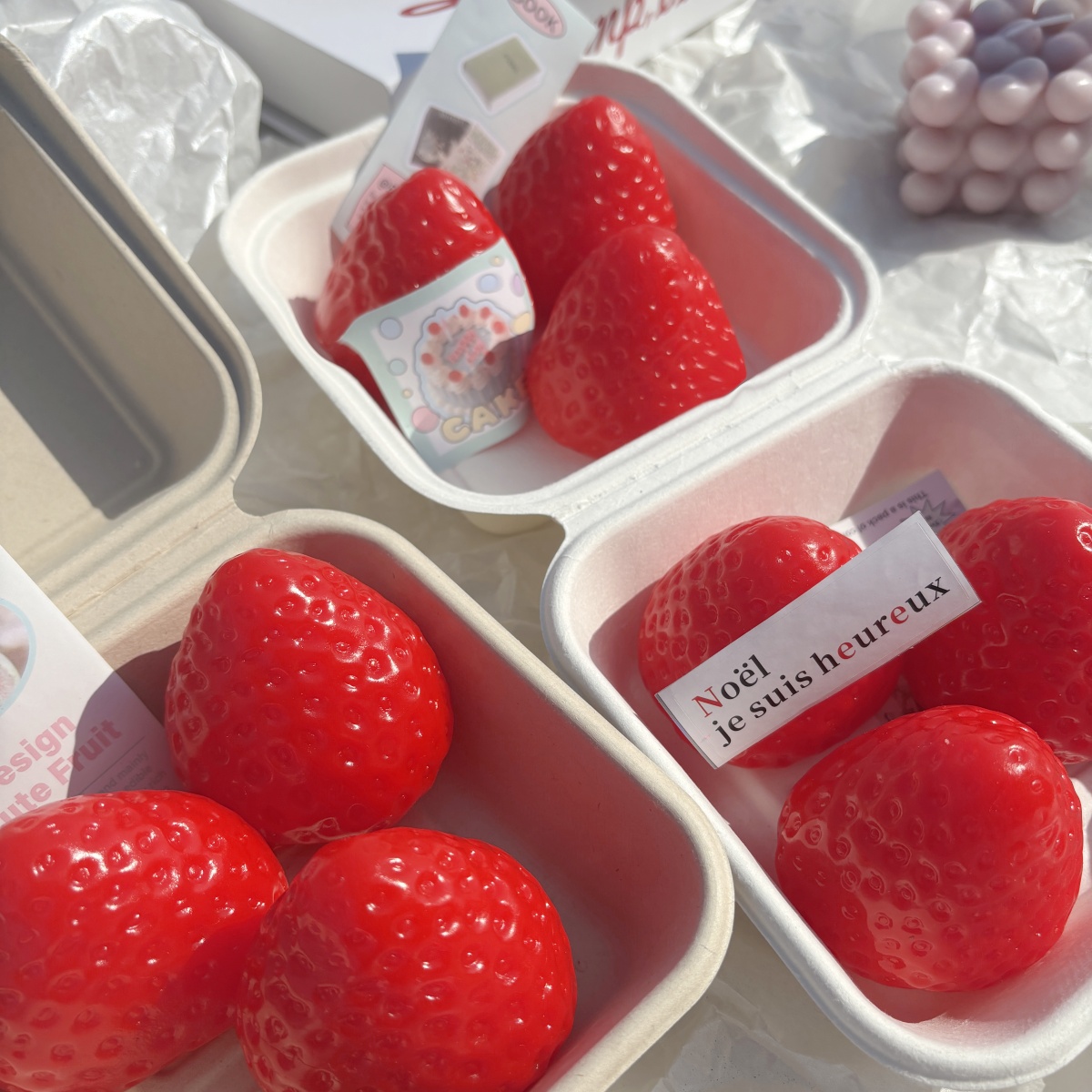 Nieuw en schattig gesimuleerd aardbei-knijpspeeltje, ontspannen vingertopspeelgoed voor decompressie, verjaardagscadeaus voor klasgenoten, vrienden a