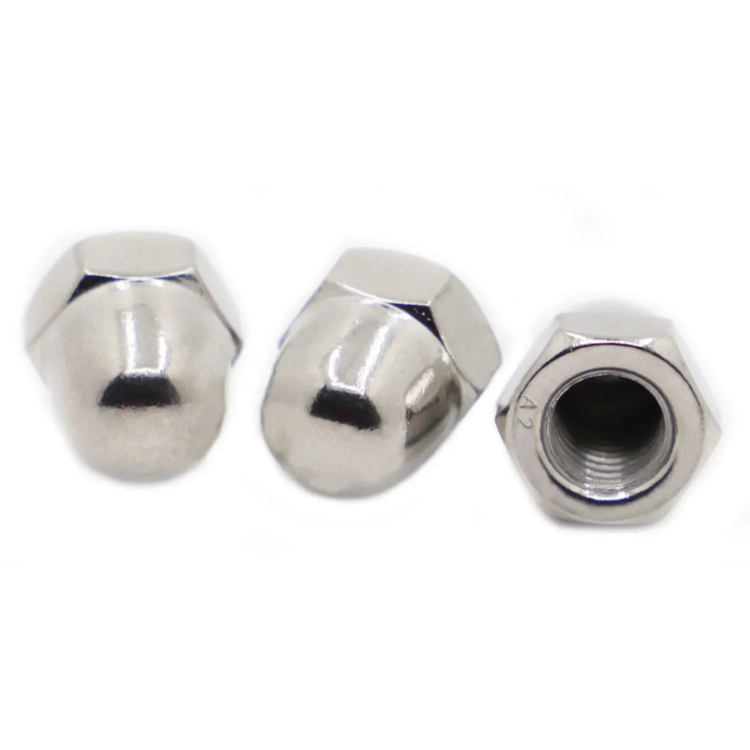 Tuercas abovedadas de tuerca ciega hexagonal de acero inoxidable DIN1587 304 para decrotive M3 M4 M5 M6 M8 M10 M12 M14 M16