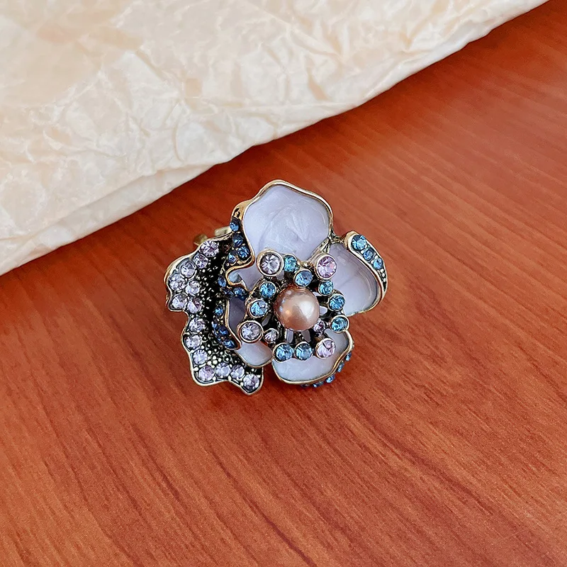 Bague ouverte en forme de fleur délicate pour femmes, Imitation de perles, strass, Design papillon, à la mode, bijoux de tempérament
