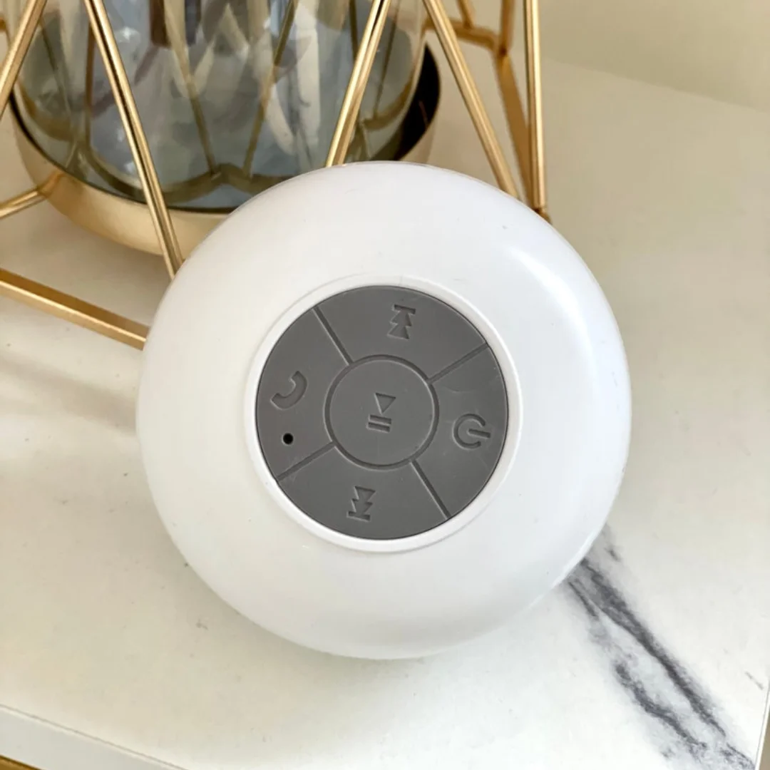 Biały bezprzewodowy głośnik Bluetooth Przenośne wodoodporne głośniki prysznicowe Subwoofer stereo Hi-Fi Sound Box Zewnętrzny wodoodporny głośnik