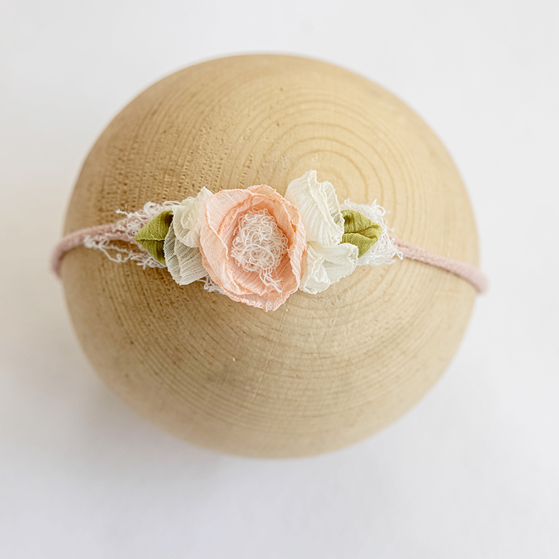 写真の小道具のための新生児のヘッドウェアの写真の小道具の付属品Headflowerのハンドメイドのヘッドドレスの花の赤ん坊の女の子の花のヘッドバンド