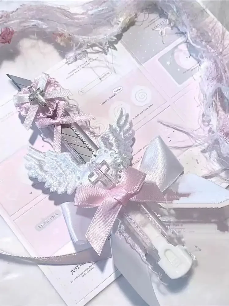 Милый кружевной резак Y2K розового цвета, креативный дизайн, милый резак для бумаги с крыльями и бантом, мини-портативный универсальный нож, студенческие принадлежности