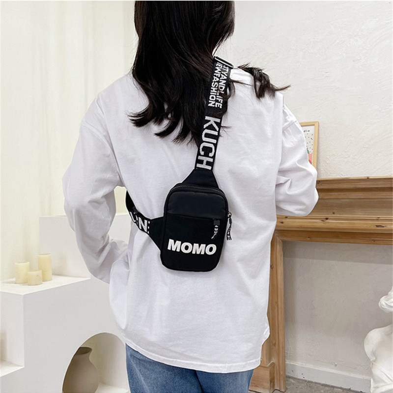 กระเป๋าสะพายชายINSแนวโน้มกันน้ําขนาดเล็กกระเป๋าMessengerกระเป๋าสแควร์Crossbodyกระเป๋าสําหรับชายSacoche Homme