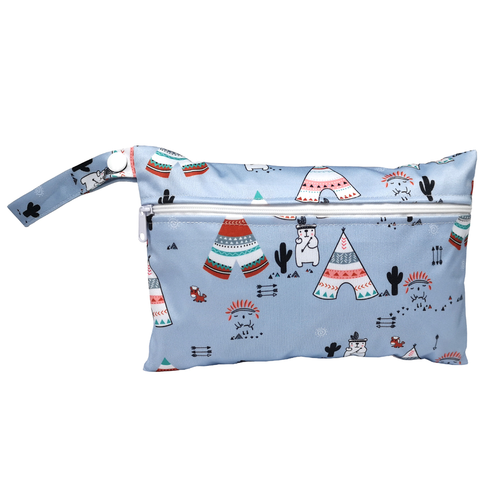 35 รูปแบบใหม่ขนาด: 15*22.5 ซม.Wetbags ล้างทําความสะอาดได้ผ้าอ้อมผ้า Nappies กระเป๋ากันน้ํากีฬา Travel Carry กระเป๋า