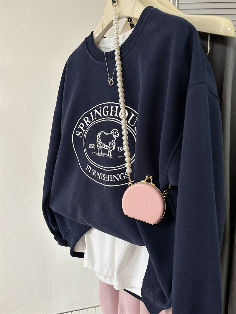 Spring 2024 Chic Embroidered Letter eep Loose Women's Sweatirt Korean Sle round Ne Long Sve Cotton Polyester Blend